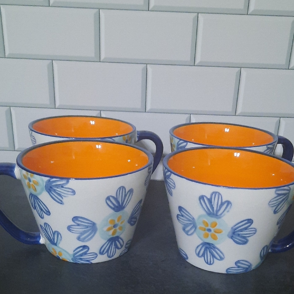 4 Pc Blue and Orange Baum Cara Pattern Floral Ceramic Mugs